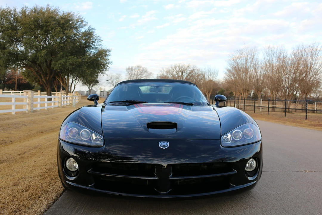 2005 Dodge Viper 3rd Gen - Image 28 of 31