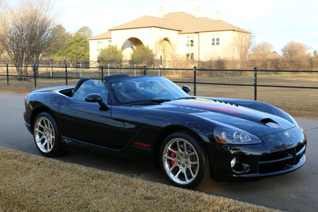 2005 Dodge Viper 3rd Gen - Image 10 of 31