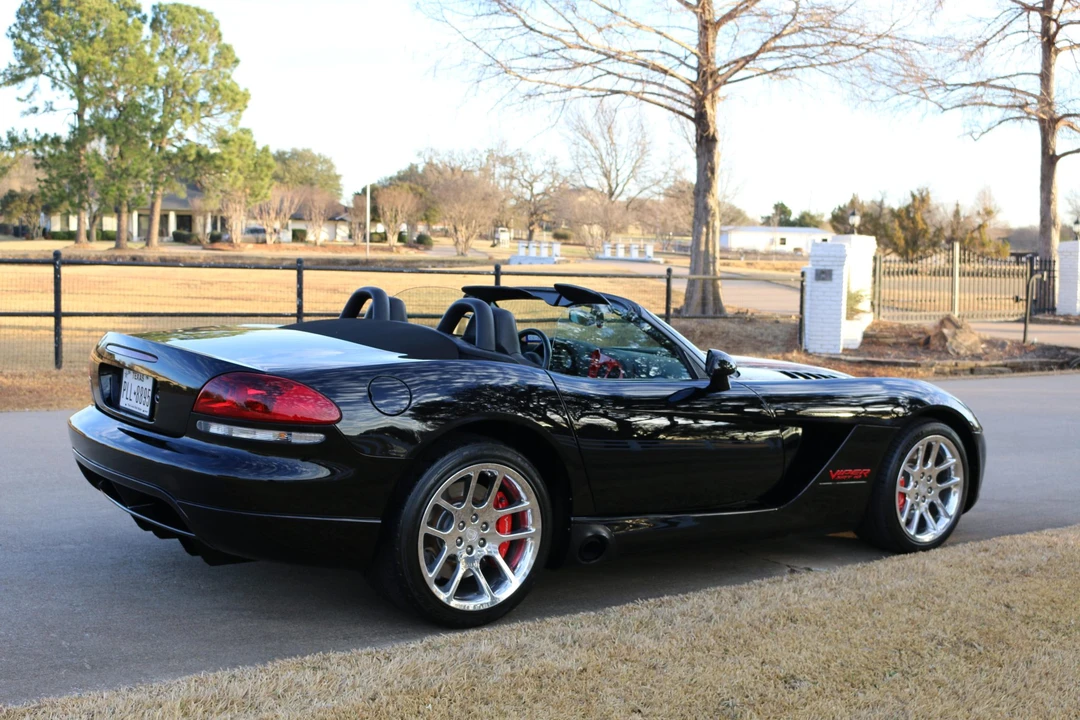 2005 Dodge Viper 3rd Gen - Image 12 of 31