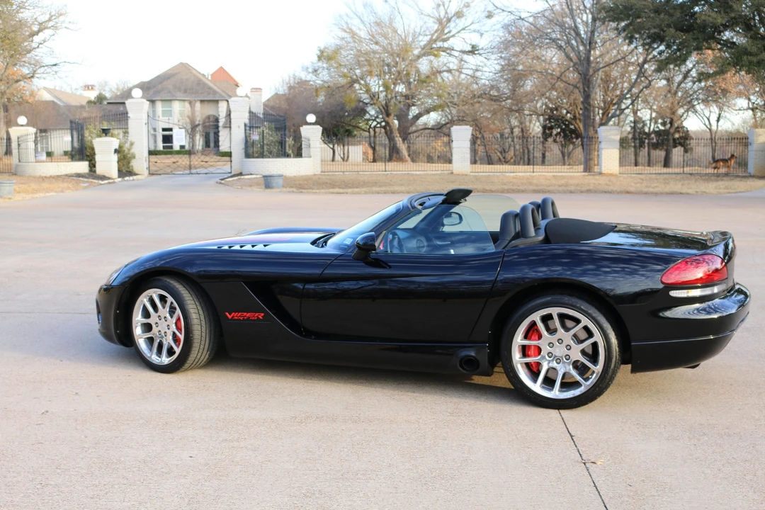 2005 Dodge Viper 3rd Gen - Image 21 of 31