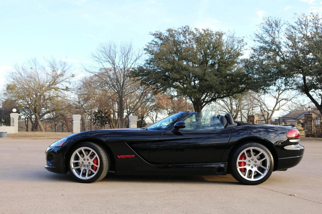 2005 Dodge Viper 3rd Gen - Image 22 of 31