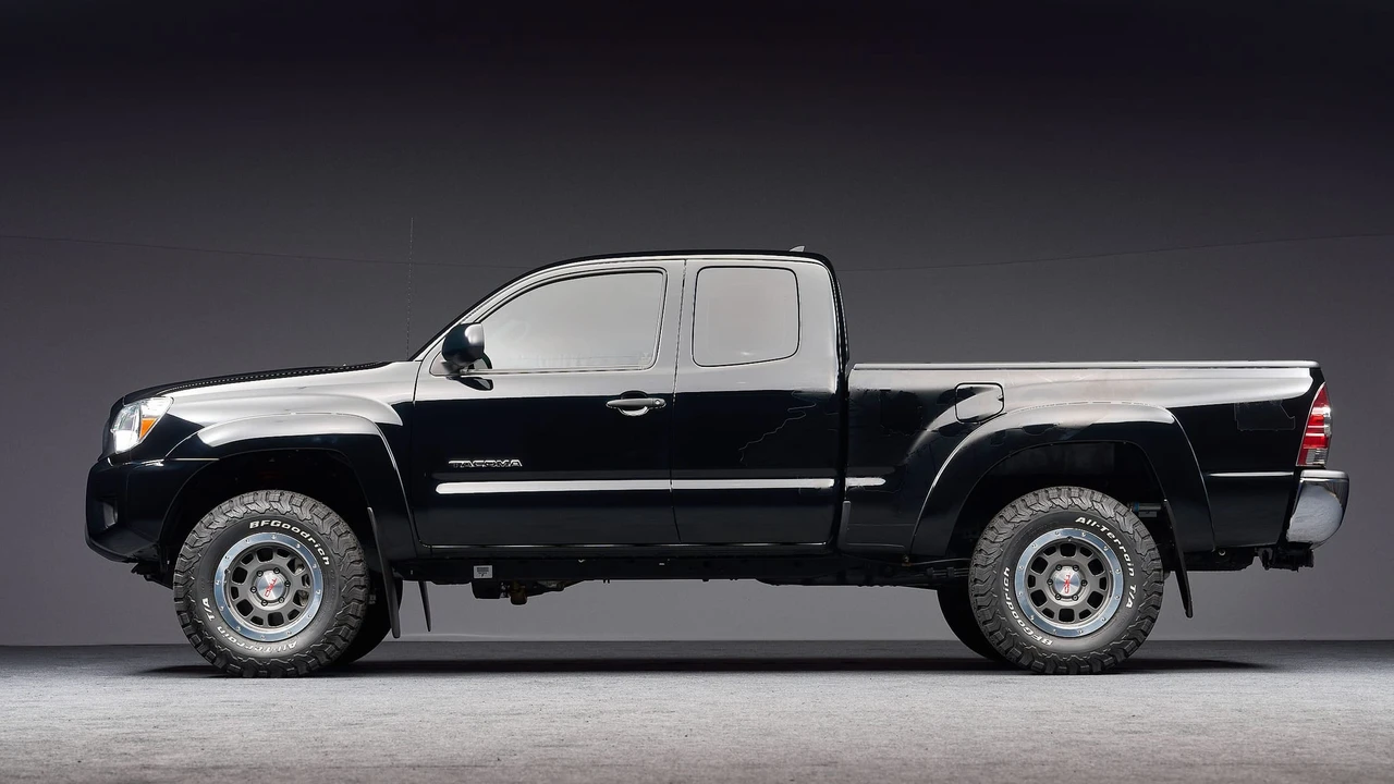 2012 Toyota Tacoma 2nd Gen - Image 7 of 31