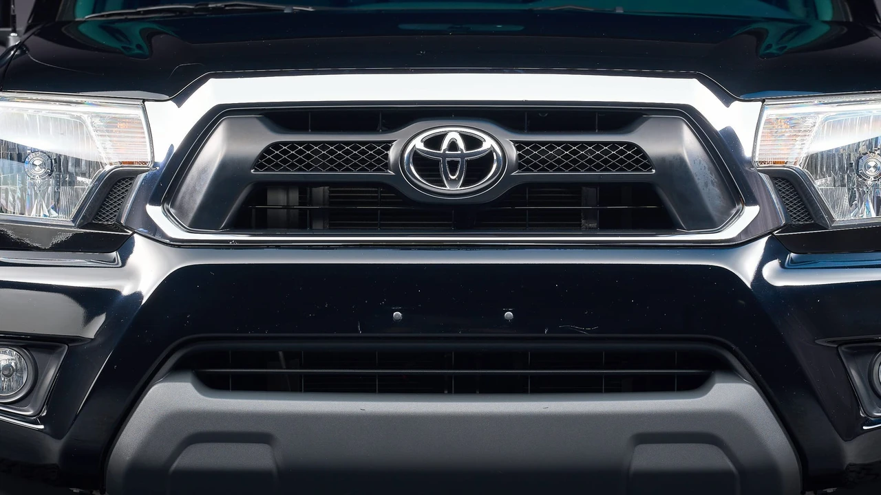 2012 Toyota Tacoma 2nd Gen - Image 18 of 31