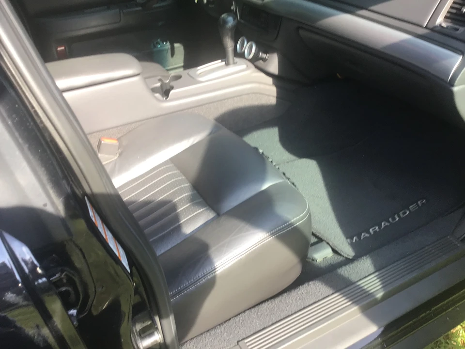 2003 Mercury Marauder - Image 23 of 31