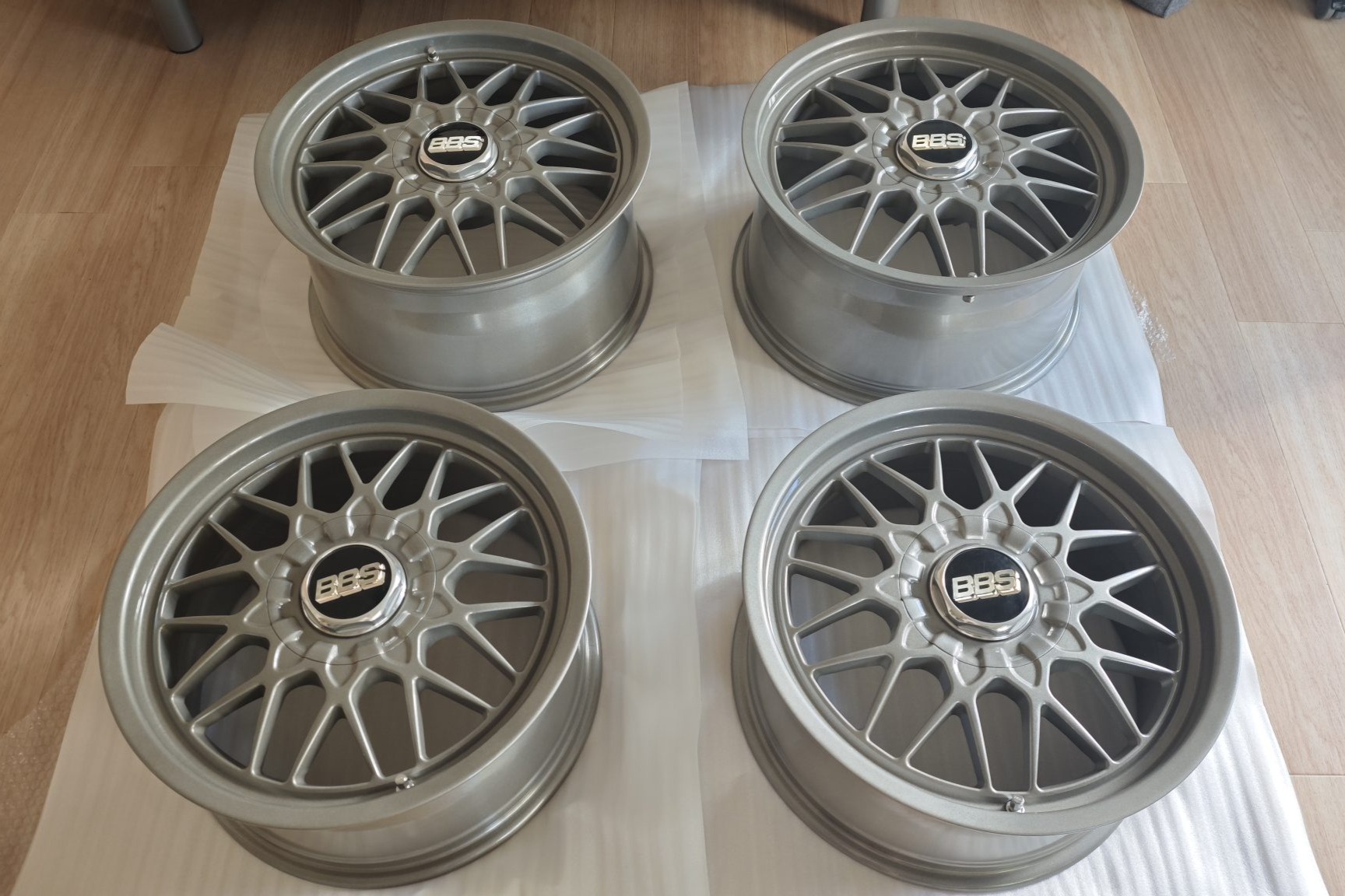 17×8′′ and 18×9′′ BBS RG Wheels for NSX