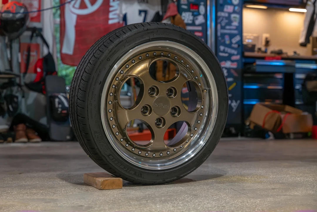 Porsche 964 Carrera - Image 6 of 31