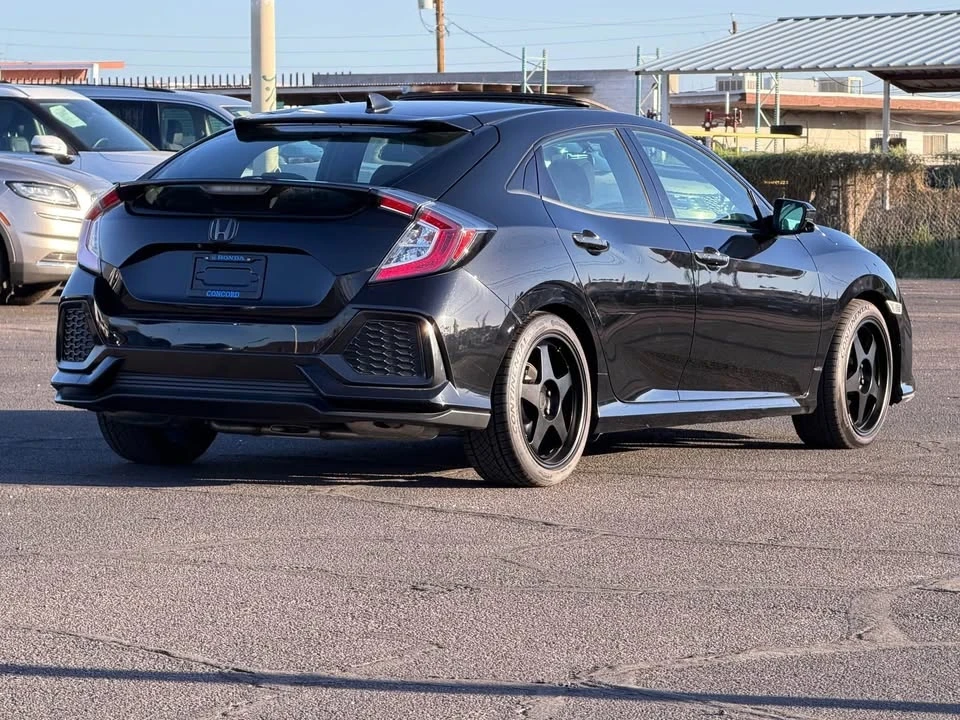 2018 Honda Civic 10th Gen - Image 3 of 10