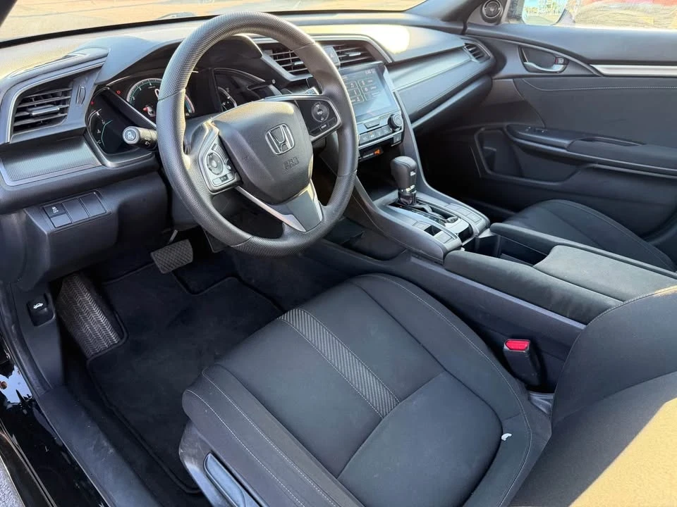 2018 Honda Civic 10th Gen - Image 7 of 10