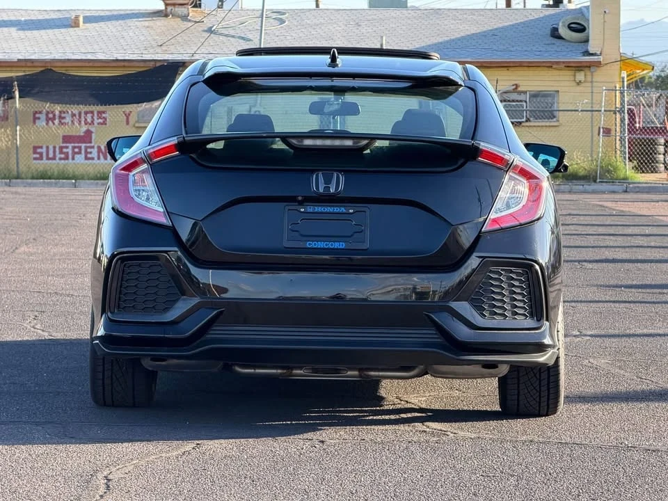 2018 Honda Civic 10th Gen - Image 6 of 10