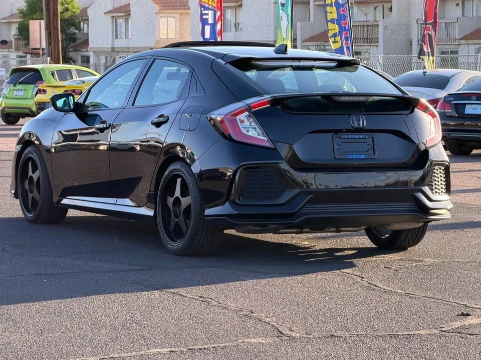 2018 Honda Civic 10th Gen - Image 4 of 10
