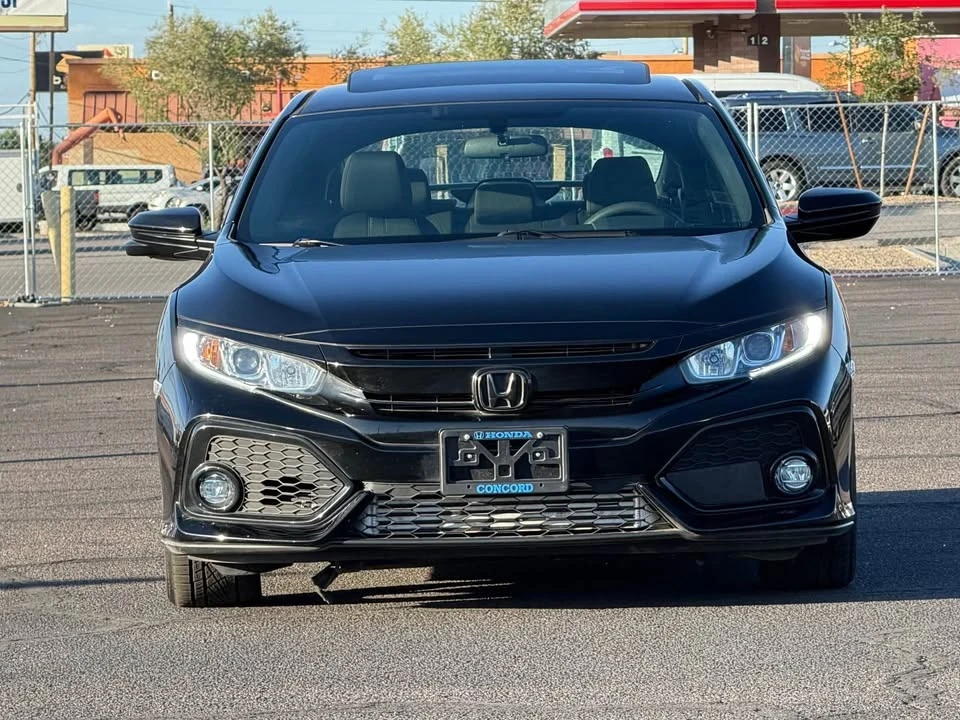 2018 Honda Civic 10th Gen - Image 5 of 10