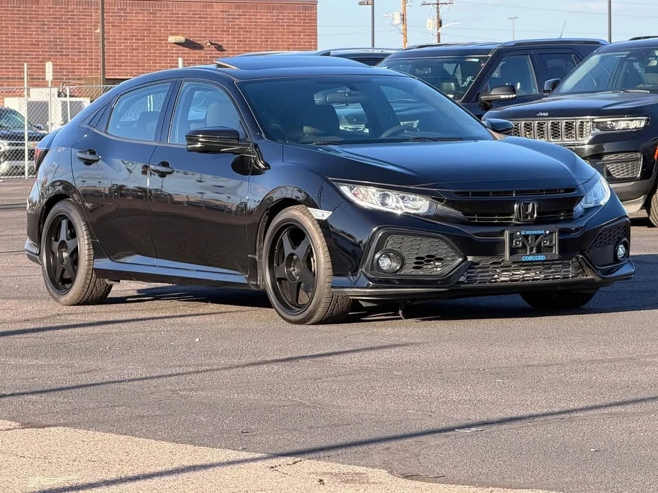 2018 Honda Civic 10th Gen - Image 2 of 10
