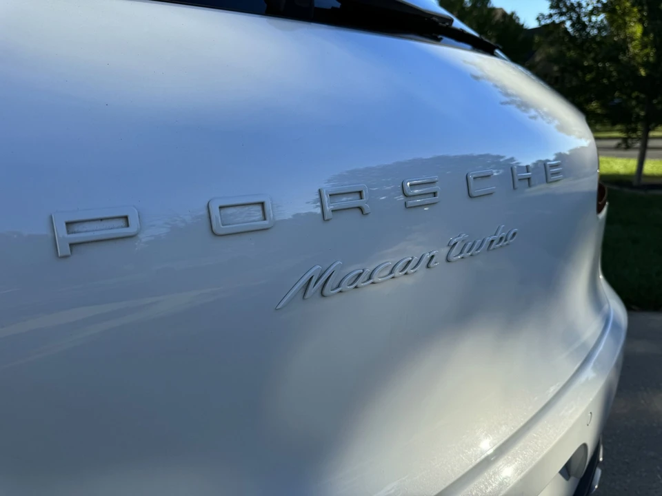 2018 Porsche Macan Turbo - Image 6 of 22