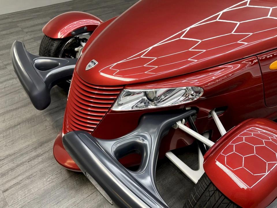 2002 Plymouth Prowler - Image 26 of 31