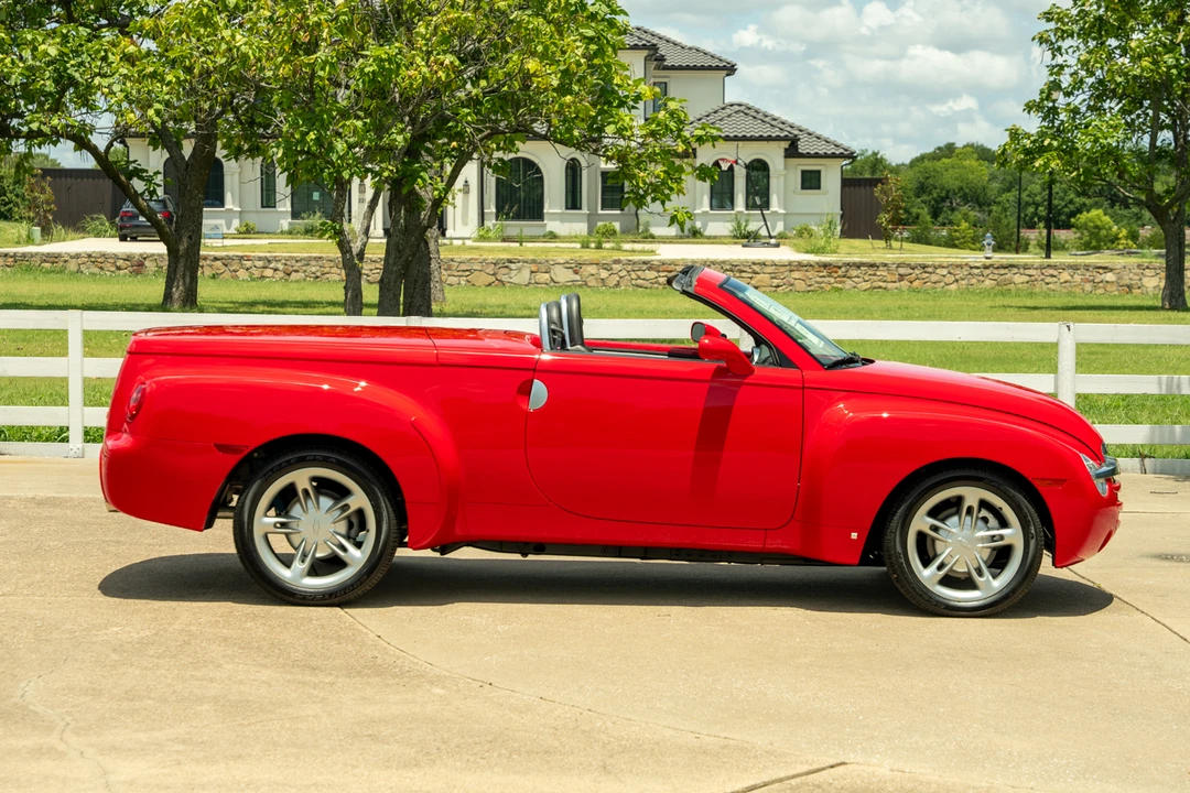 2006 Chevrolet SSR - Image 26 of 31