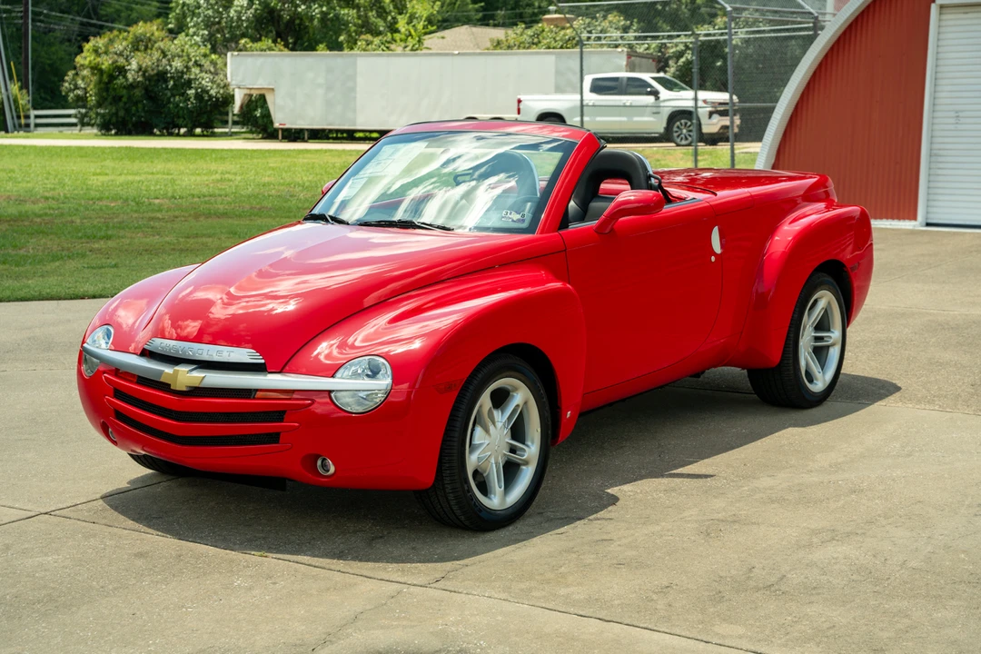 2006 Chevrolet SSR - Image 20 of 31