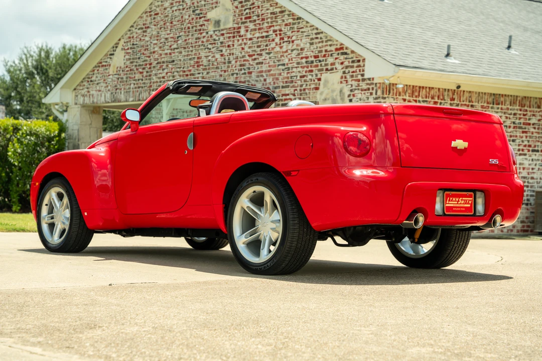 2006 Chevrolet SSR - Image 31 of 31