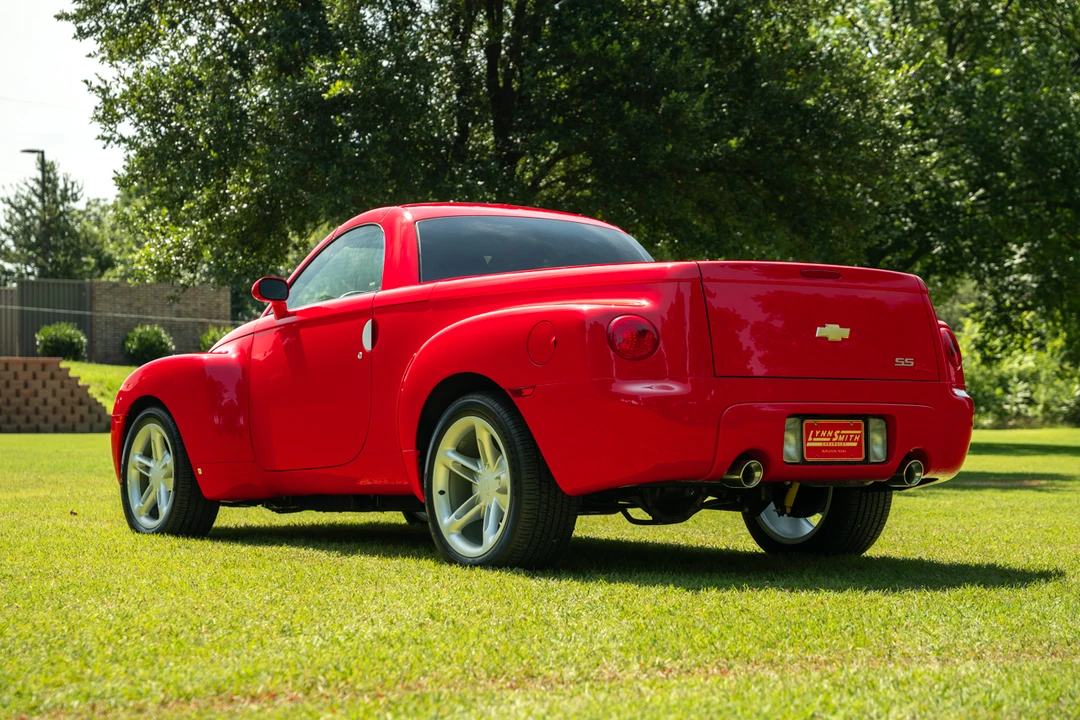2006 Chevrolet SSR - Image 15 of 31