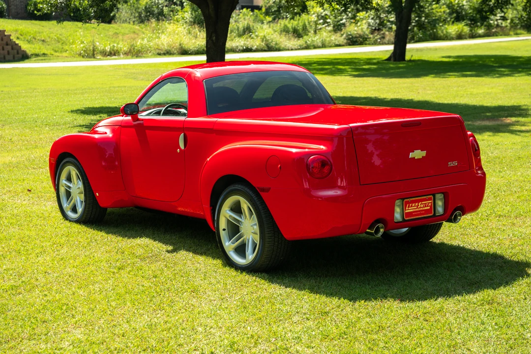 2006 Chevrolet SSR - Image 16 of 31
