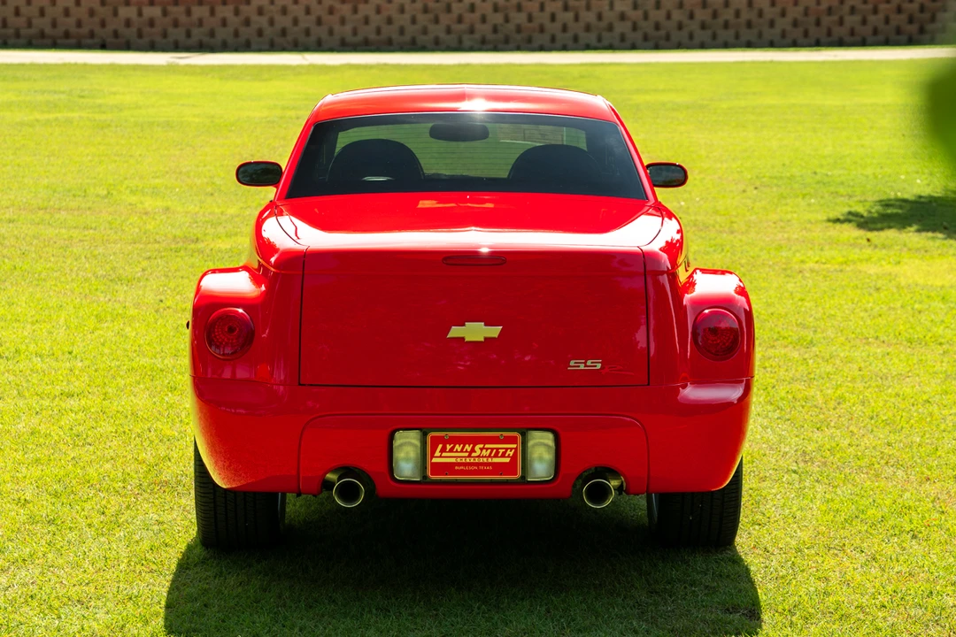 2006 Chevrolet SSR - Image 14 of 31