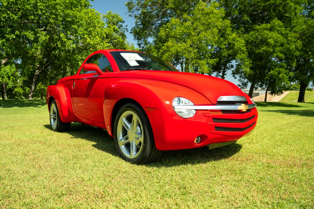 2006 Chevrolet SSR - Image 7 of 31