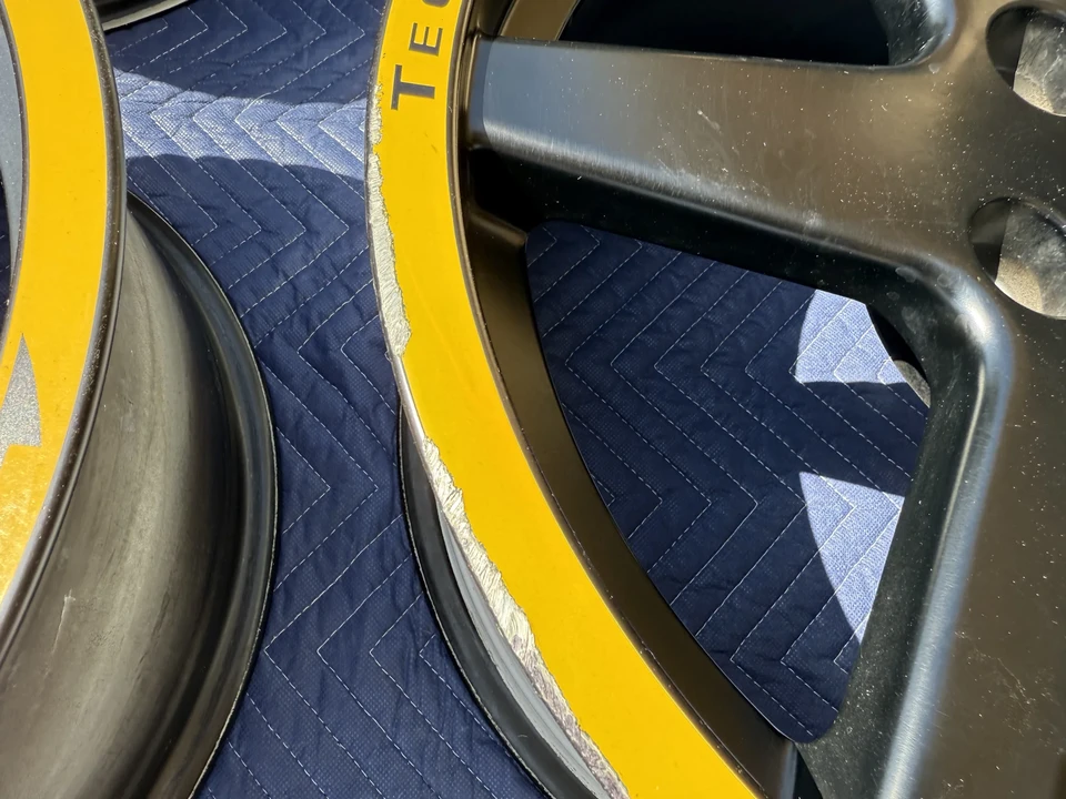 Porsche 911 - Image 7 of 17