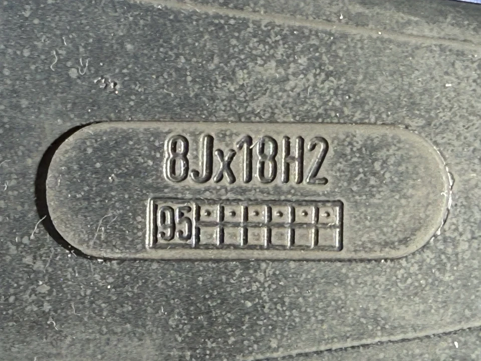 Porsche 911 - Image 17 of 17