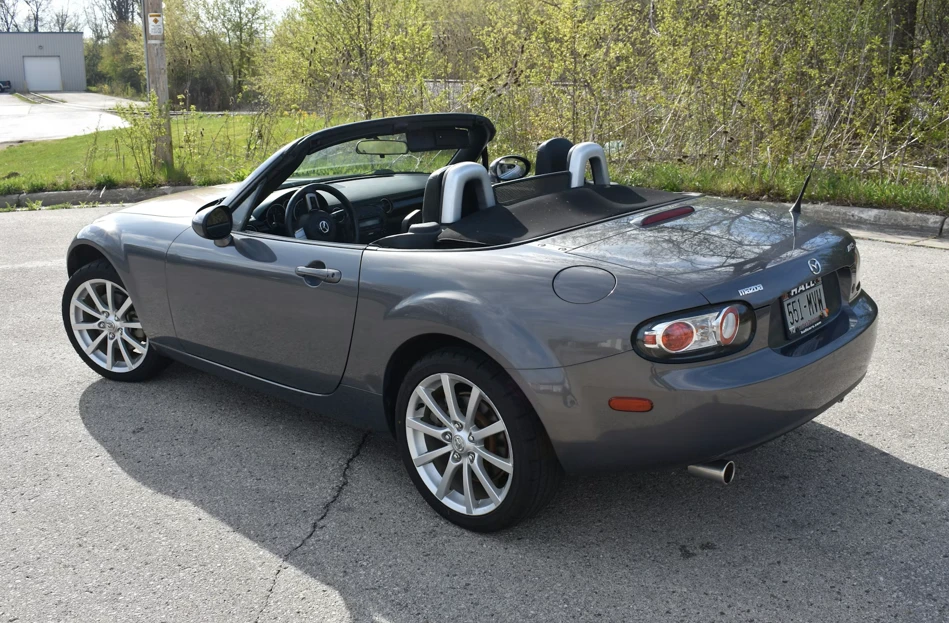 2006 Mazda NC MX-5 Miata - Image 17 of 31