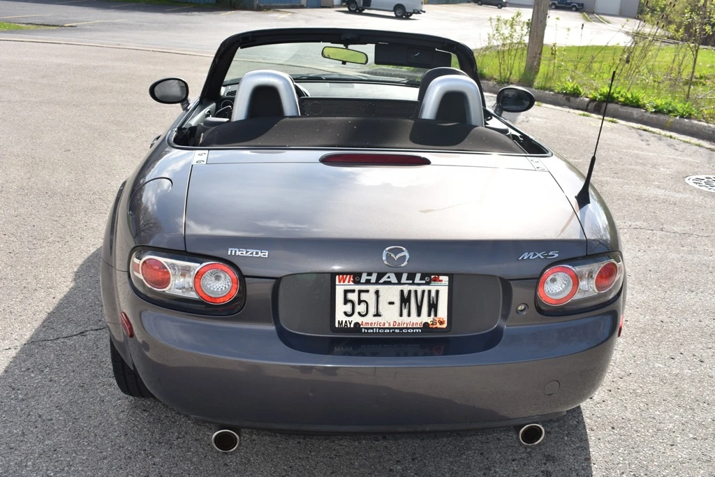 2006 Mazda NC MX-5 Miata - Image 19 of 31