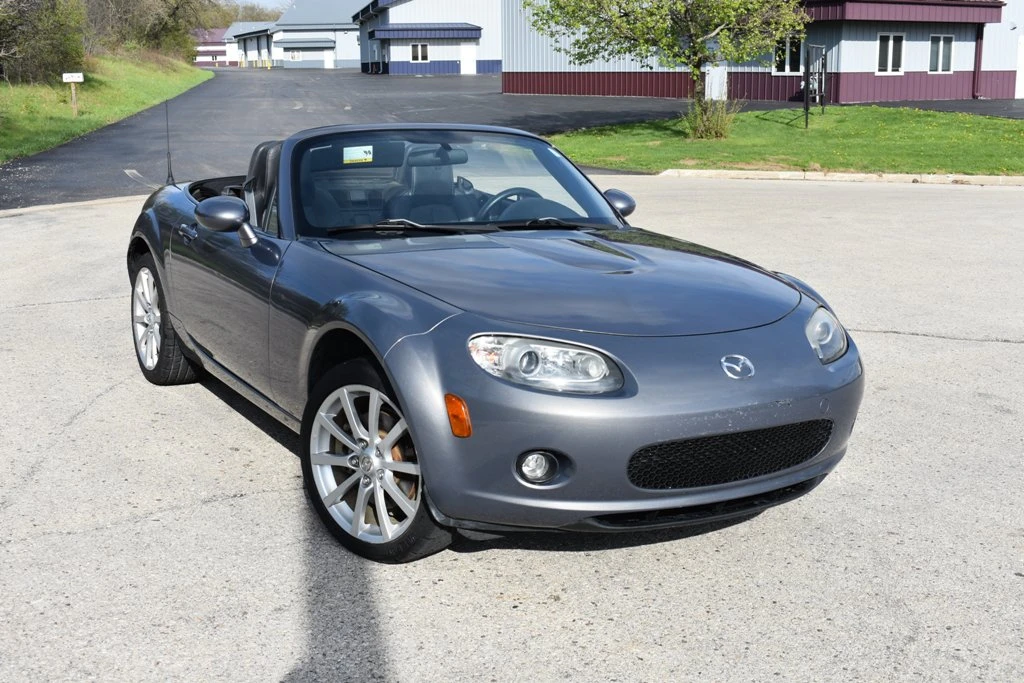 2006 Mazda NC MX-5 Miata - Image 2 of 31