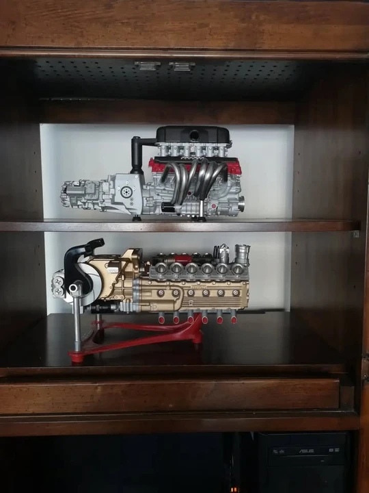 Parts & Memorabilia Scale Models - Image 7 of 7