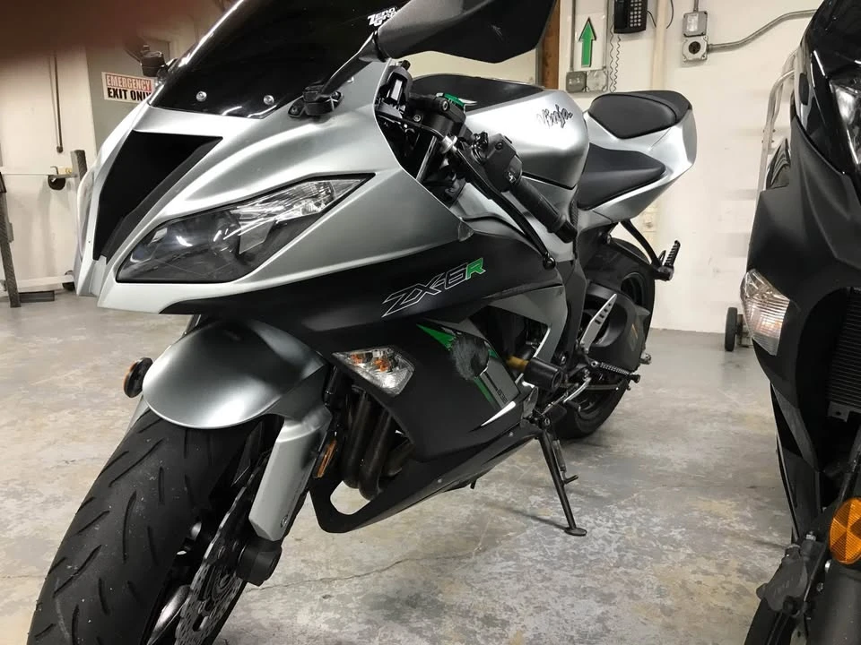 2018 Kawasaki Ninja - Image 8 of 8
