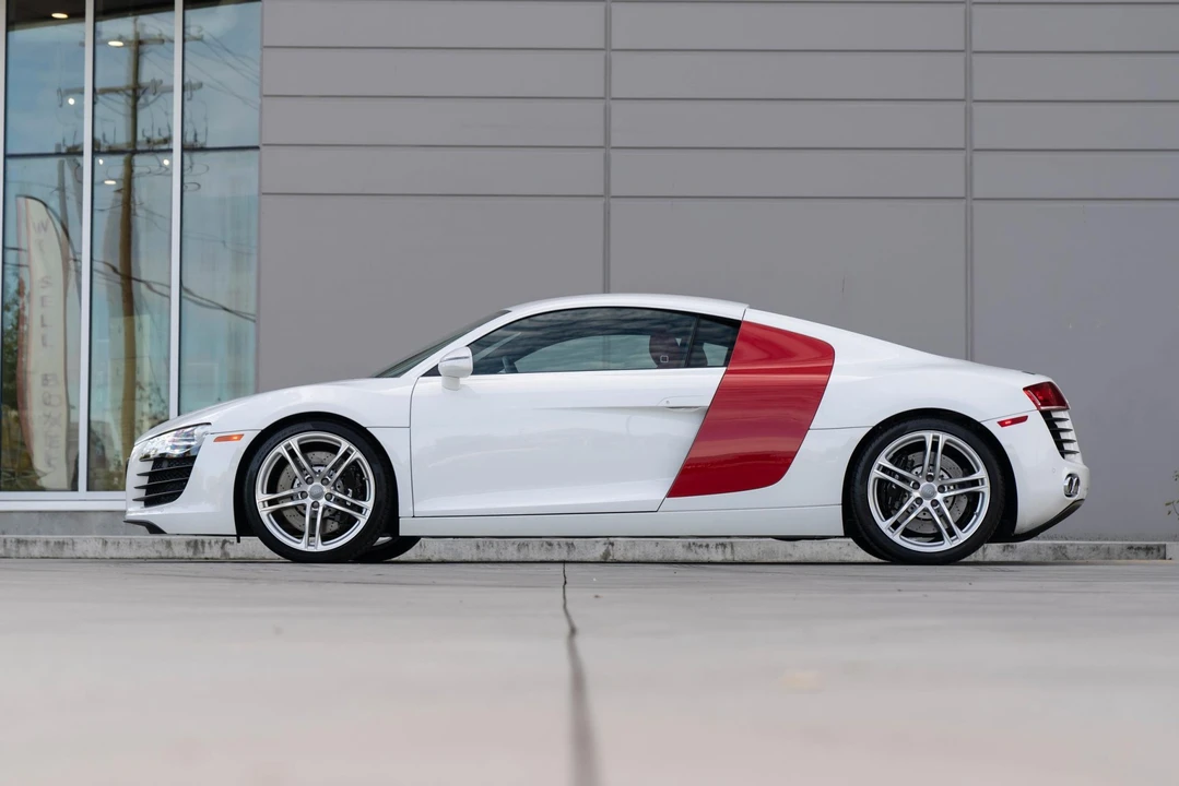2012 Audi 42 R8 - Image 9 of 31