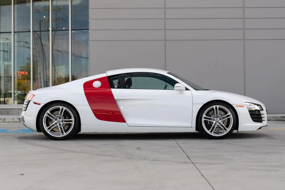 2012 Audi 42 R8 - Image 17 of 31