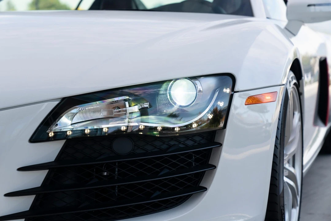 2012 Audi 42 R8 - Image 26 of 31