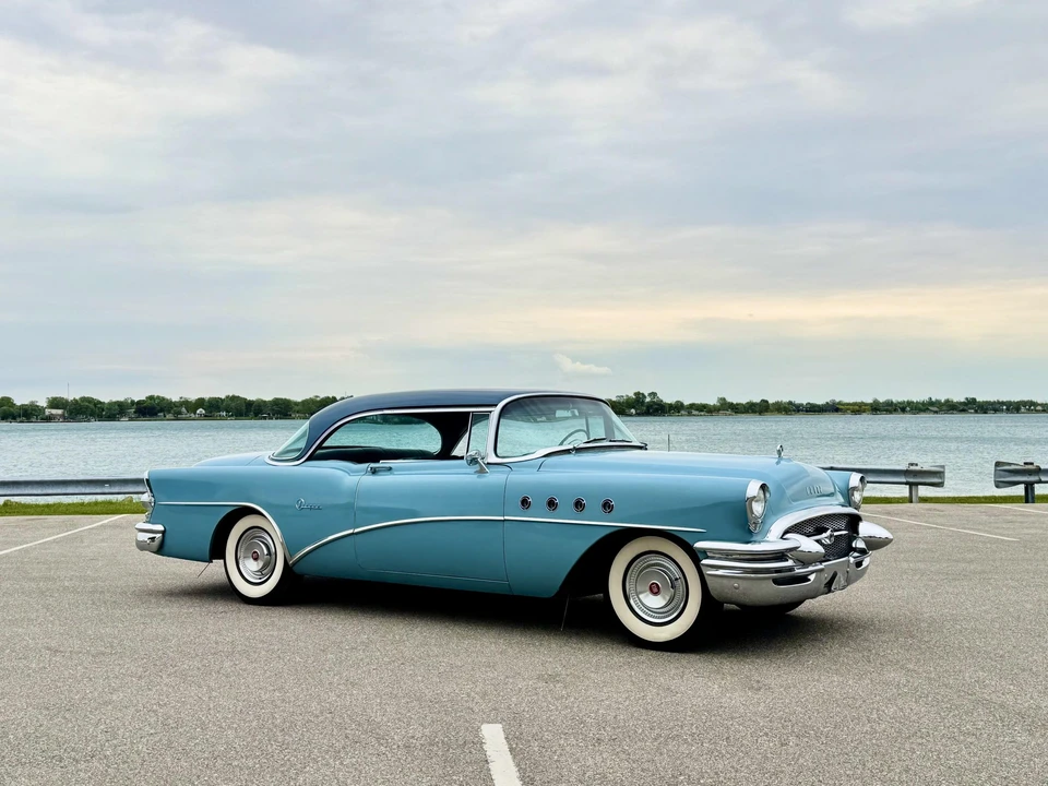1955 Buick Super - Image 25 of 31