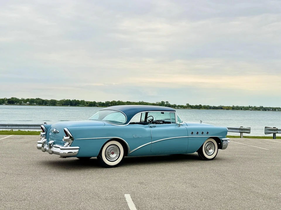 1955 Buick Super - Image 21 of 31