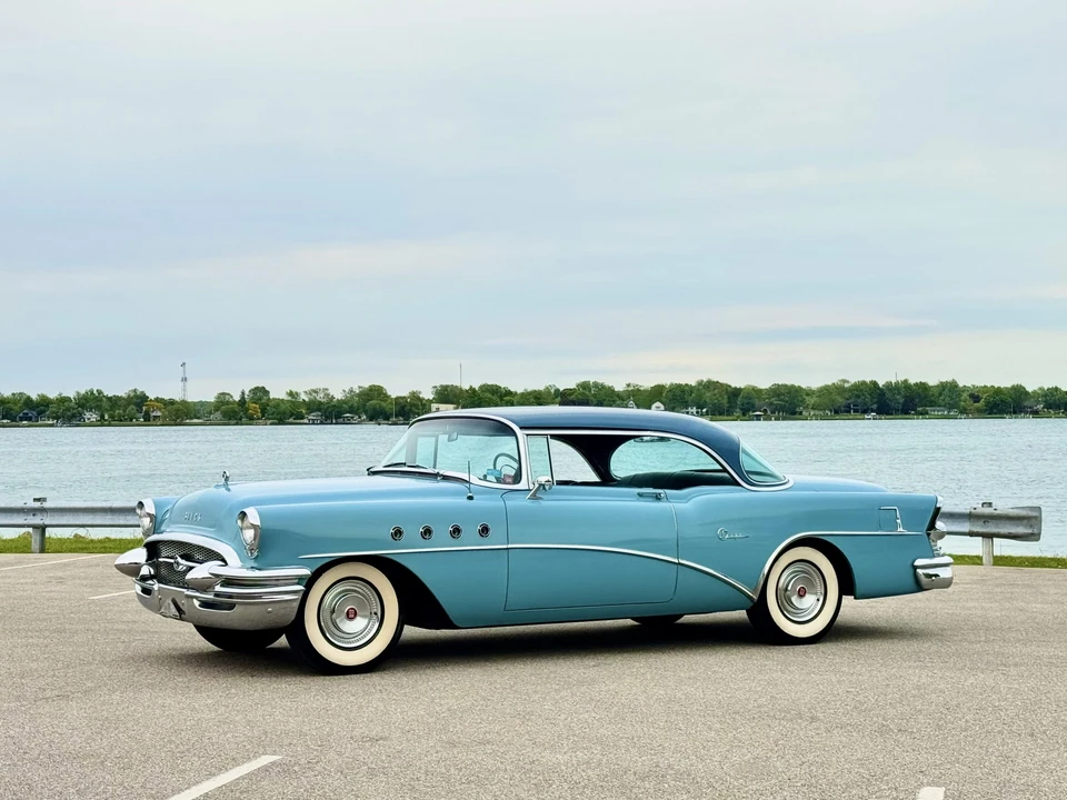 1955 Buick Super - Image 7 of 31
