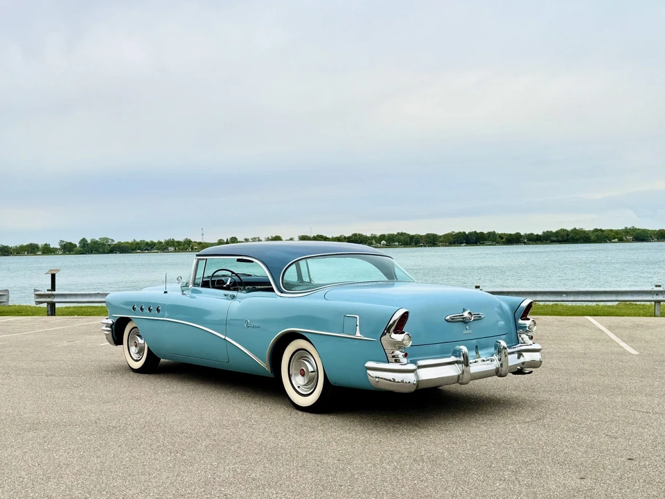 1955 Buick Super - Image 13 of 31