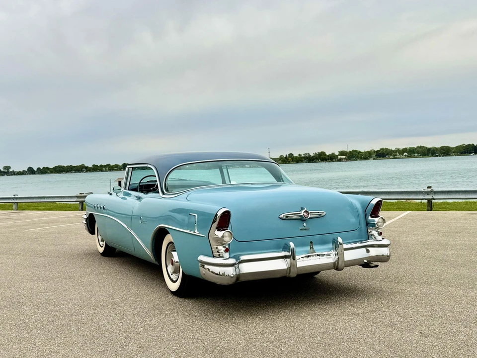 1955 Buick Super - Image 15 of 31