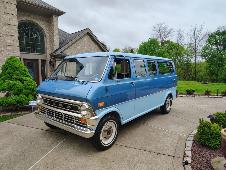 1972 Ford Econoline Van - Image 2 of 31