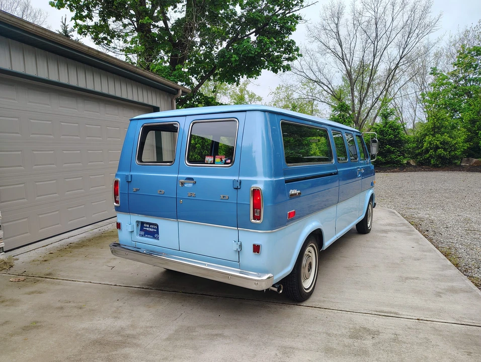 1972 Ford Econoline Van - Image 26 of 31