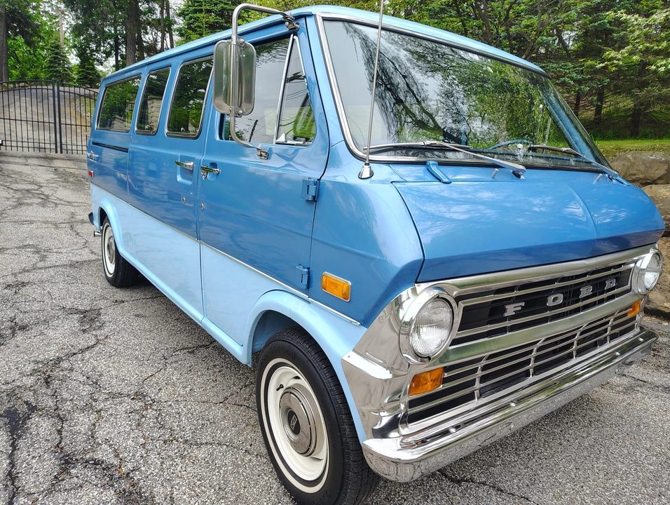 1972 Ford Econoline Van - Image 9 of 31