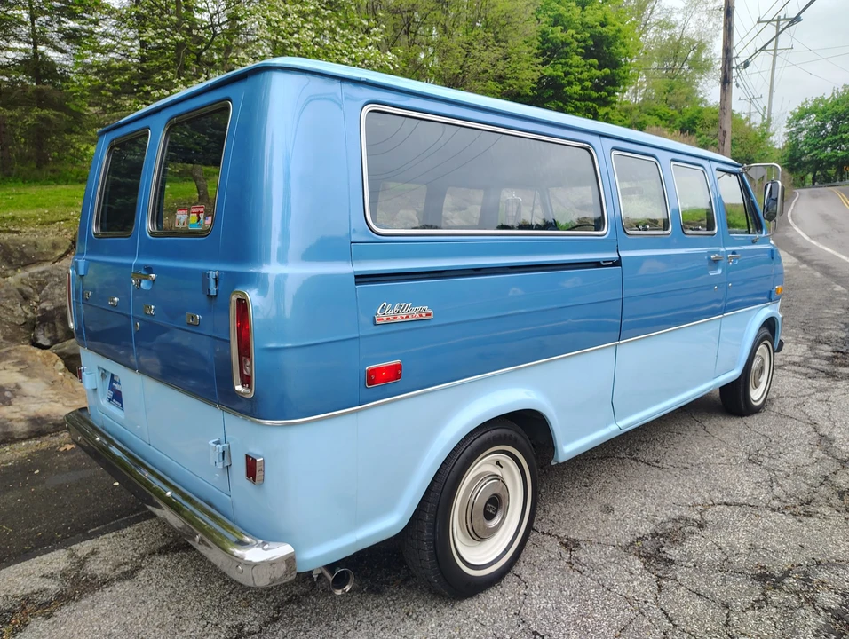 1972 Ford Econoline Van - Image 22 of 31