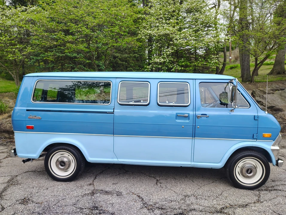 1972 Ford Econoline Van - Image 18 of 31