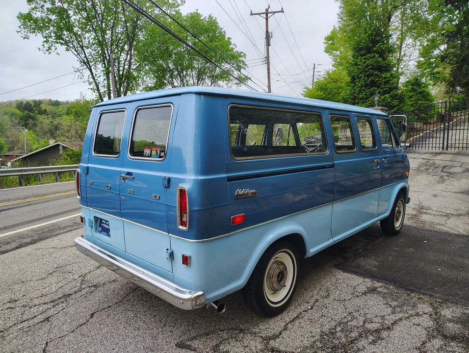 1972 Ford Econoline Van - Image 24 of 31