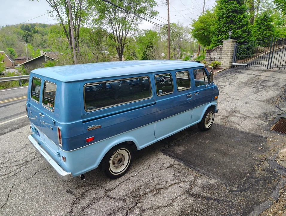 1972 Ford Econoline Van - Image 21 of 31