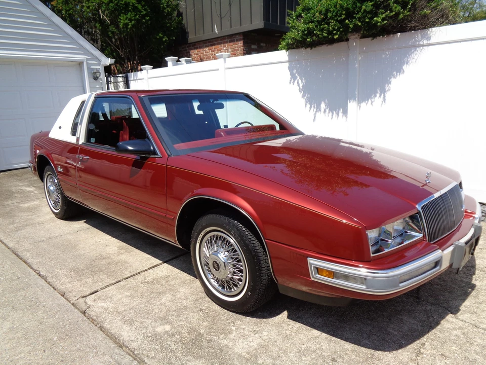 1986 Buick Riviera 4th-7th Gen - Image 5 of 31