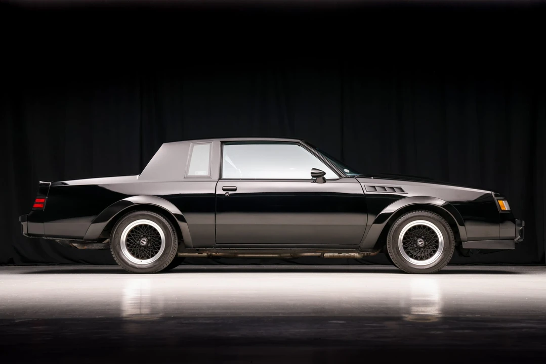 1987 Buick Grand National GNX - Image 19 of 31