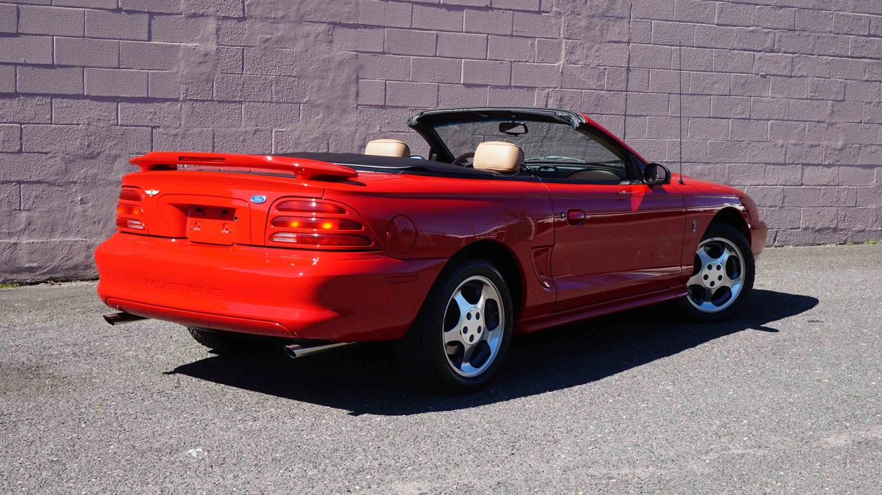 1994 Ford SN95 Mustang Cobra - Image 17 of 31